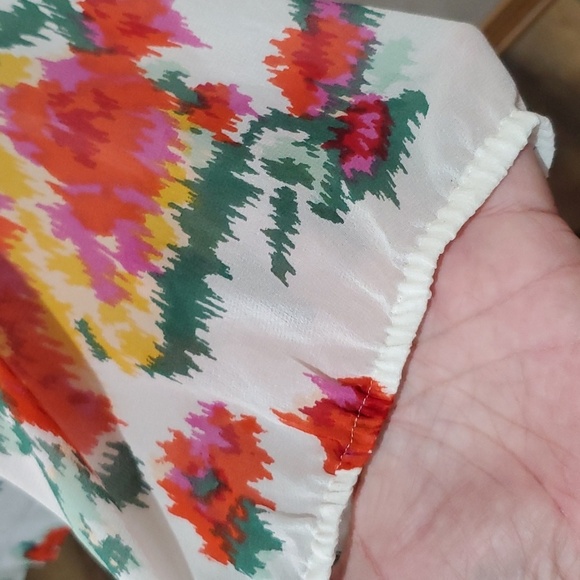 Joie silk floral sheet lightweight top - Picture 3 of 6